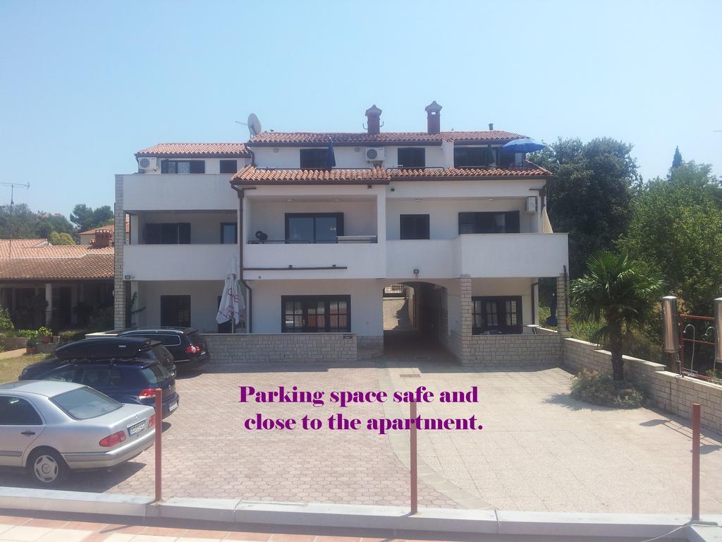 Suran Apartments Pula Cameră foto