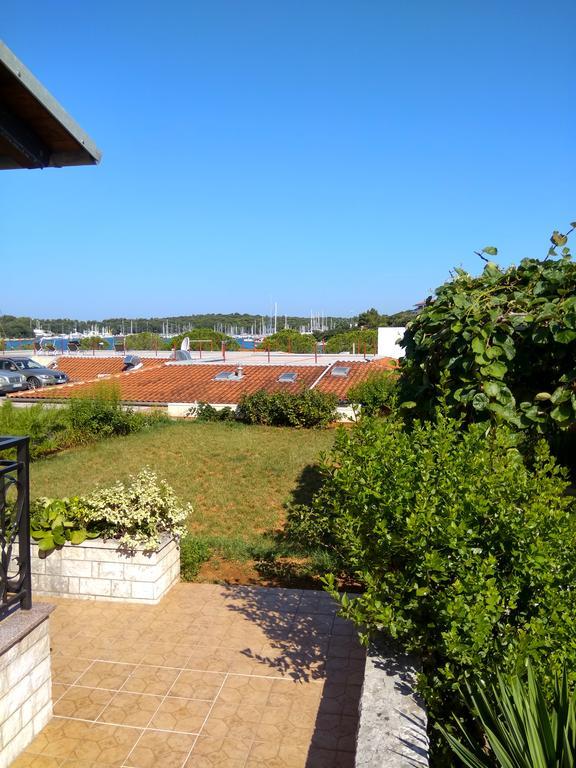 Suran Apartments Pula Exterior foto